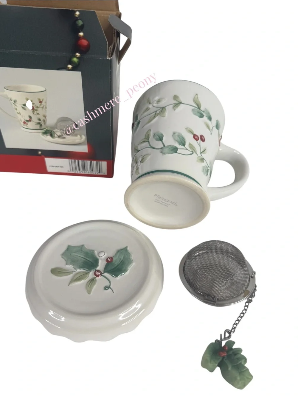 Pfaltzgraff Winterberry Holly Ceramic Tea Mug with Infuser and Lid NIB
